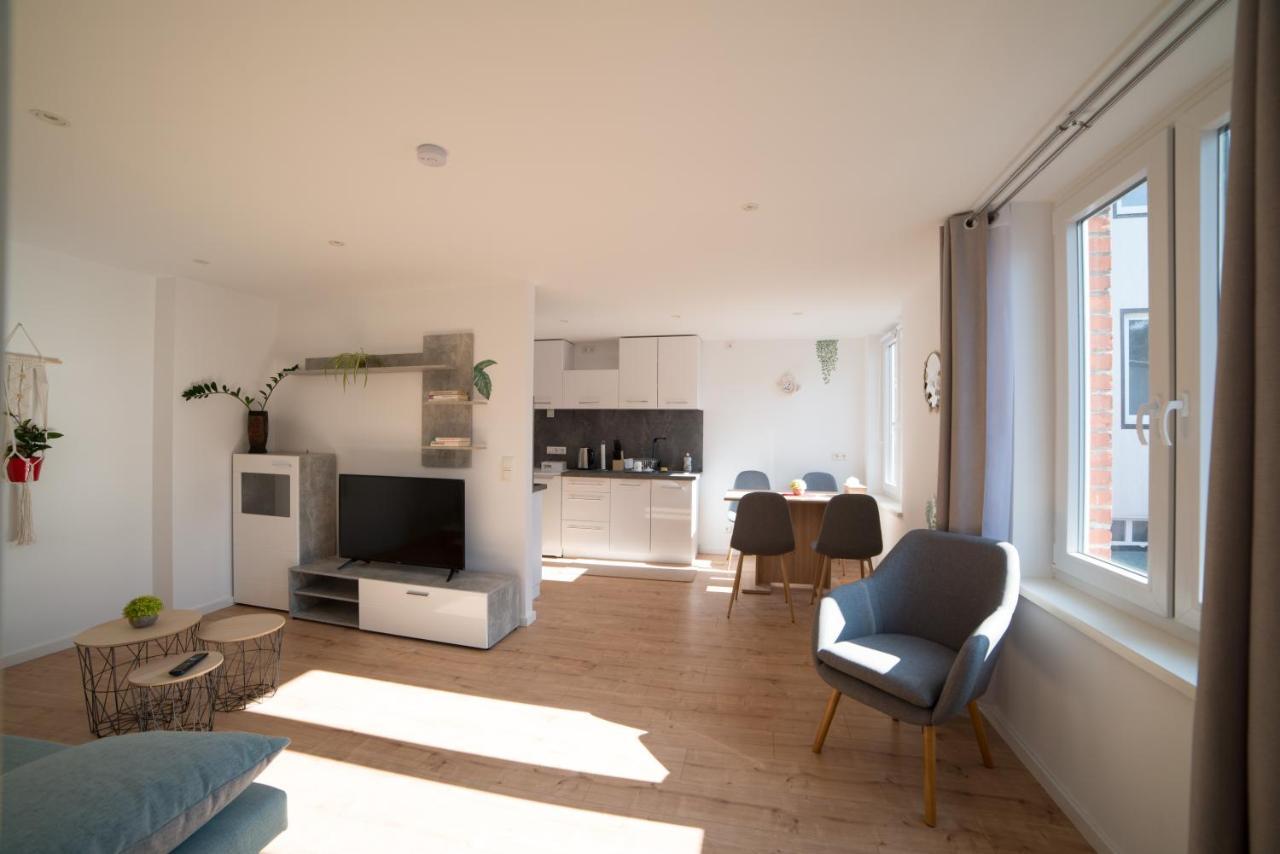 Schoene Ferienwohnung 54 M², Zentrumsnah, Kingbett Erfurt Kültér fotó