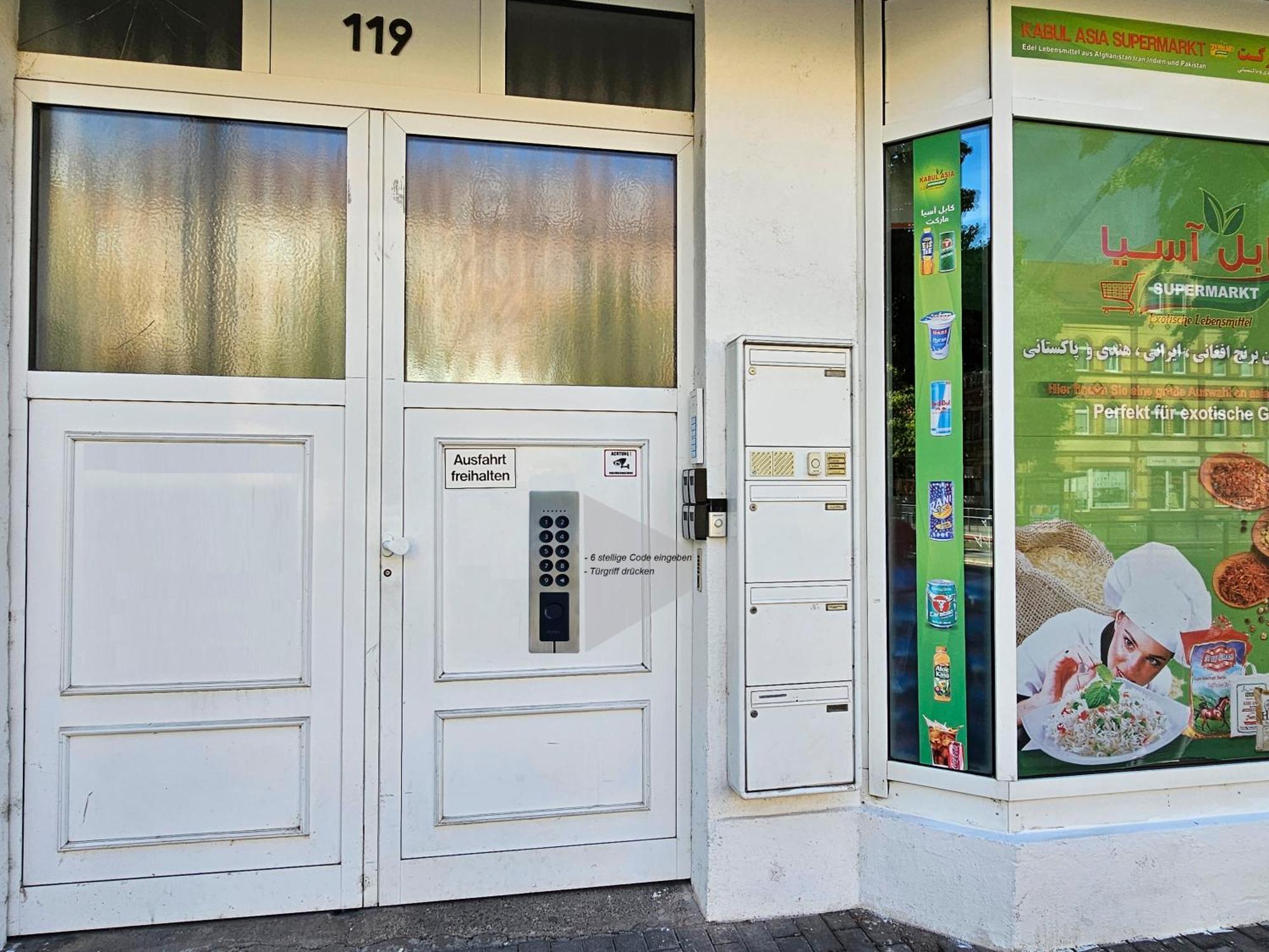 Schoene Ferienwohnung 54 M², Zentrumsnah, Kingbett Erfurt Kültér fotó